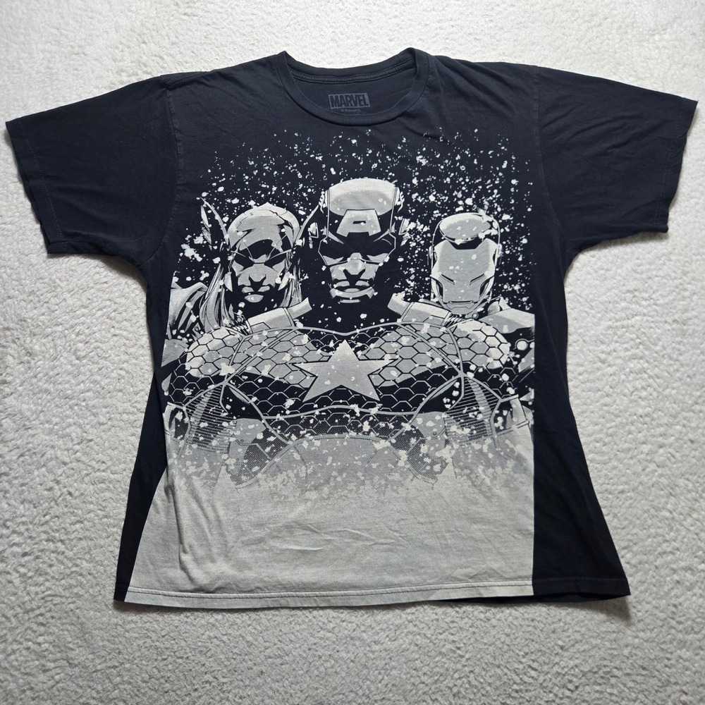 Marvel T-Shirt Mens XL Black Avengers NY Comic Con 2013 Graphic Tee Superhero